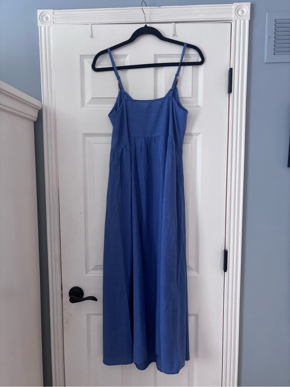 Old Navy Light Blue Tiered V-Neck Sundress - Picture 5 of 6